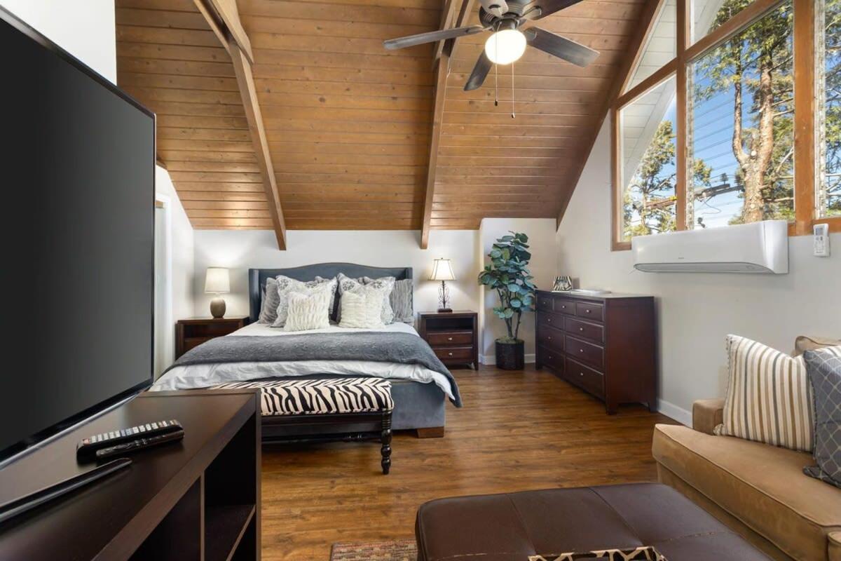 Snowflower Cabin Modern Luxe, 2 Level, 1500 Sqft, Ac, View, Dogs, Walk To Village Lake Arrowhead Buitenkant foto